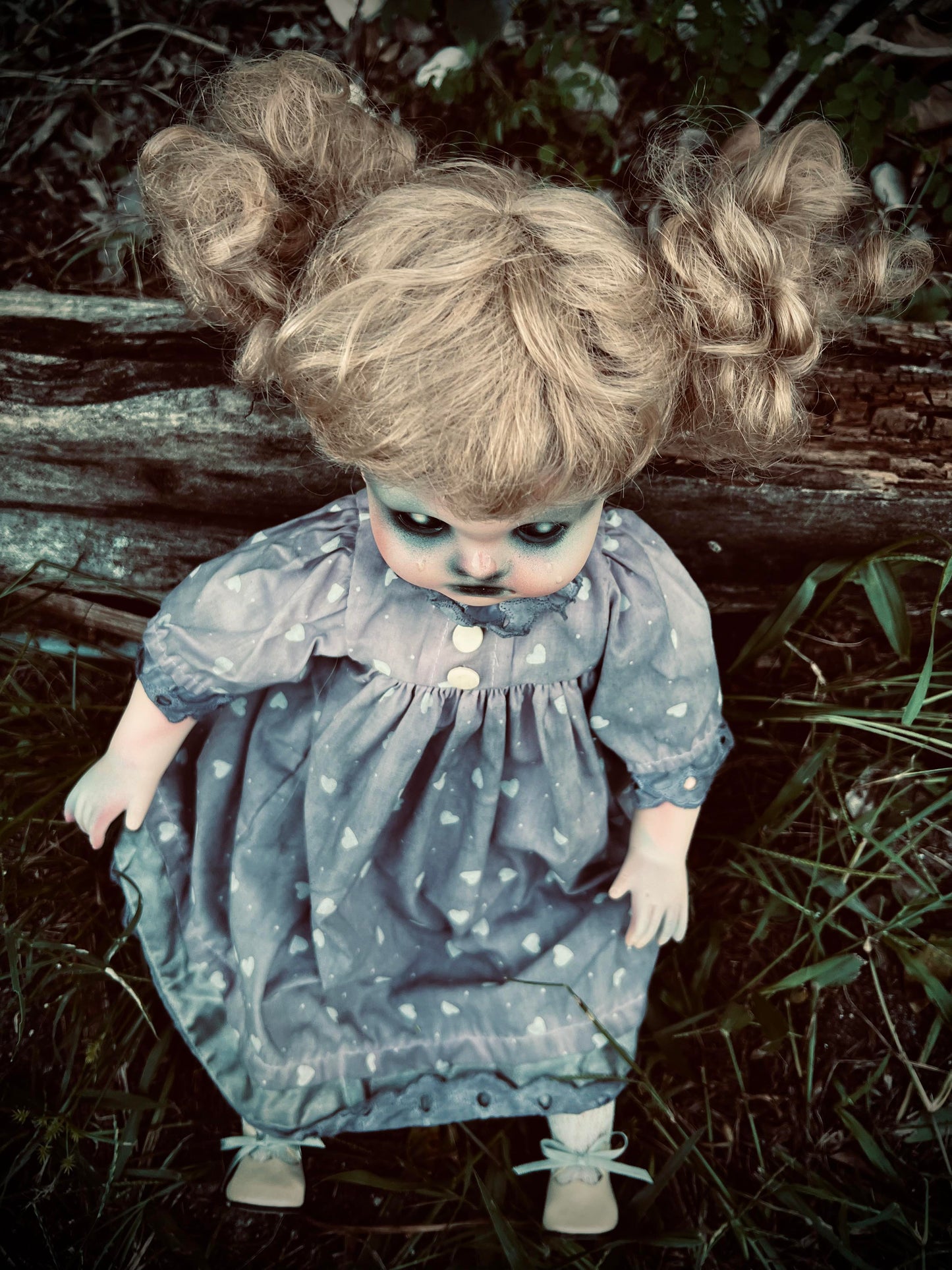 Meet Laurel 18" Doll Porcelain Witchy Creepy Haunted Spirit Infected Scary Spooky Zombie Possessed Fall Gothic Positive Energy