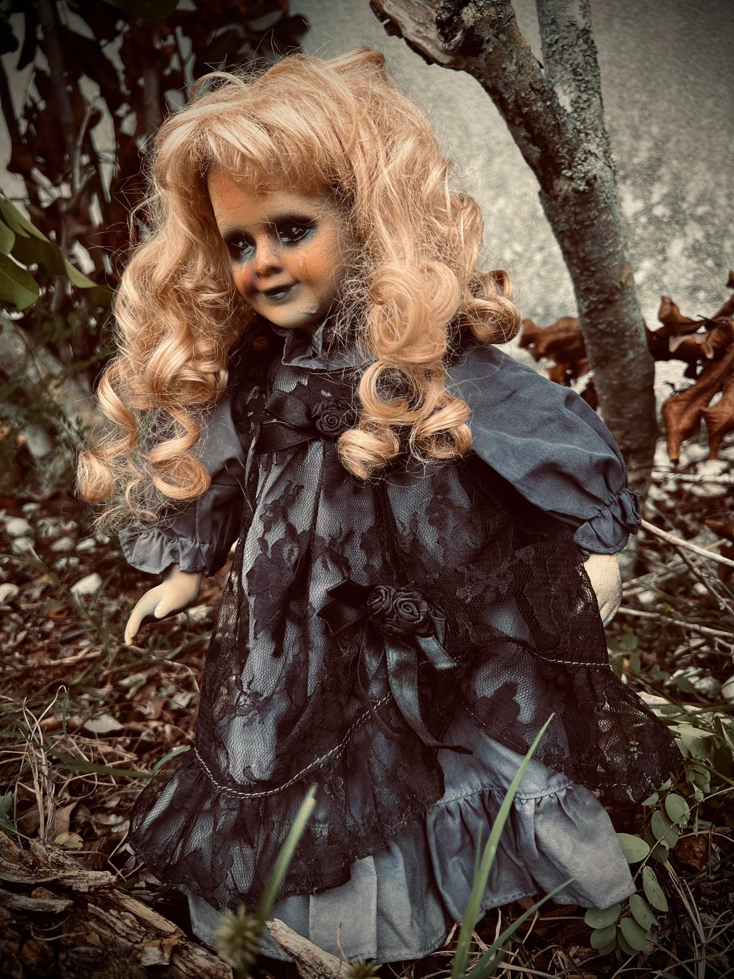 Meet Robin 16" Doll Porcelain Witchy Creepy Haunted Spirit Infected Scary Poltergeist Spooky Wicca Possessed Fall Gothic Positive Energy