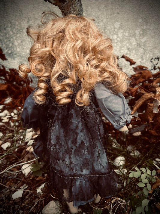 Meet Robin 16" Doll Porcelain Witchy Creepy Haunted Spirit Infected Scary Poltergeist Spooky Wicca Possessed Fall Gothic Positive Energy