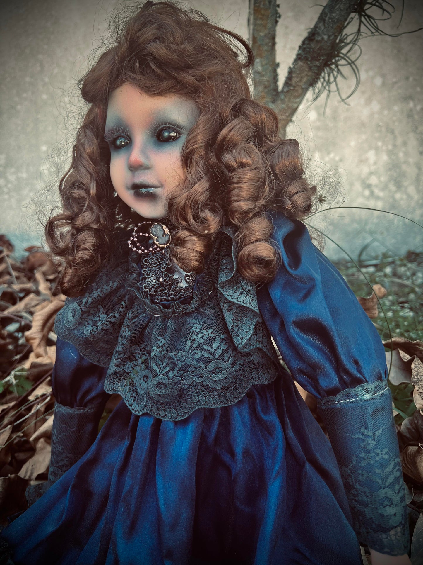 Meet Leola 25" Doll Porcelain Witchy Creepy Haunted Spirit Infected Scary Poltergeist Spooky Zombie Possessed Fall Gothic Positive Energy
