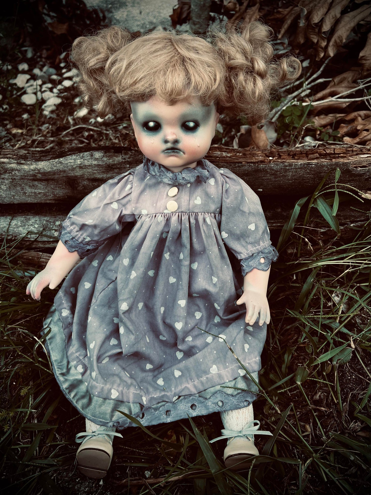 Meet Laurel 18" Doll Porcelain Witchy Creepy Haunted Spirit Infected Scary Spooky Zombie Possessed Fall Gothic Positive Energy