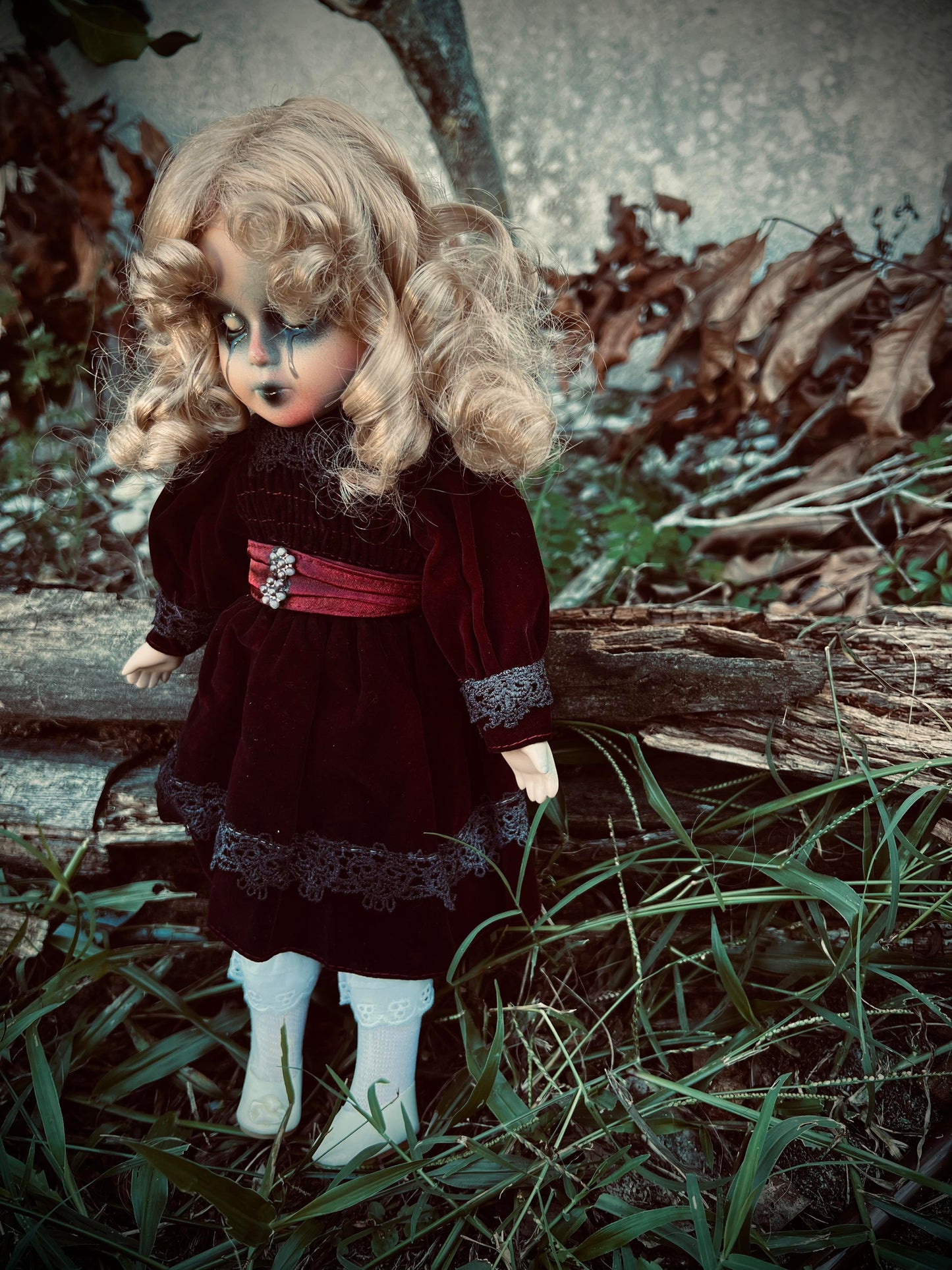 Meet Lynette 14" Doll Porcelain Witchy Creepy Haunted Spirit Infected Scary Poltergeist Spooky Zombie Possessed Fall Gothic Positive Energy