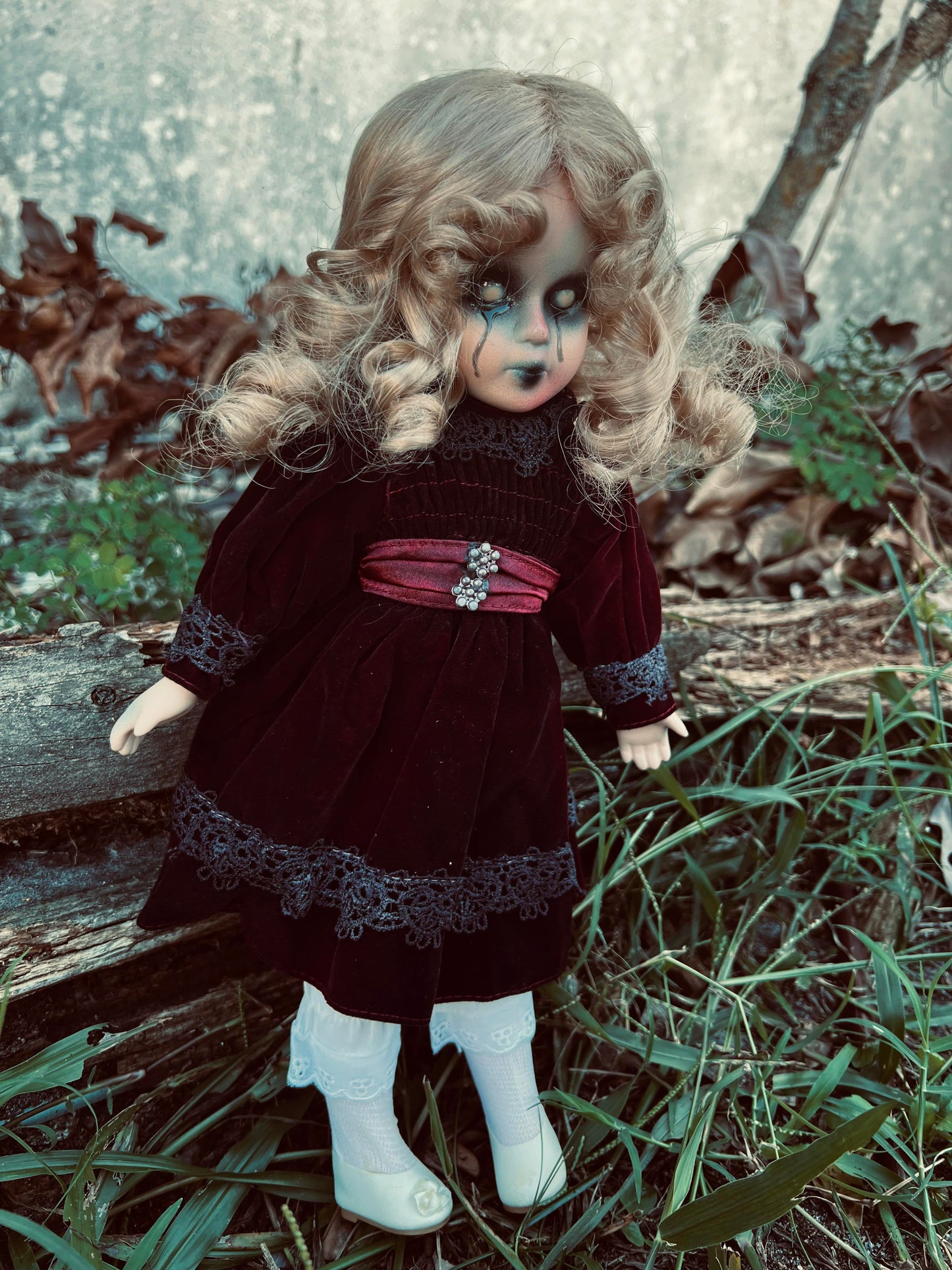 Meet Lynette 14" Doll Porcelain Witchy Creepy Haunted Spirit Infected Scary Poltergeist Spooky Zombie Possessed Fall Gothic Positive Energy
