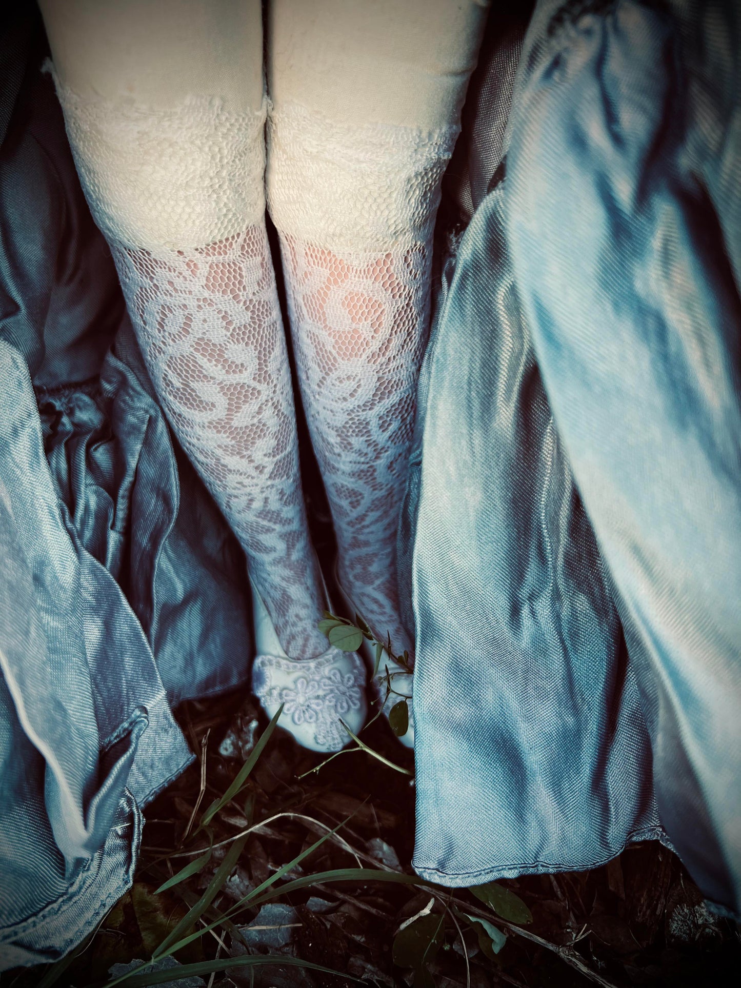 Meet Rosemary 26" Doll Porcelain Witchy Creepy Haunted Spirit Infected Scary Poltergeist Spooky Zombie Possessed Fall Gothic Positive Energy