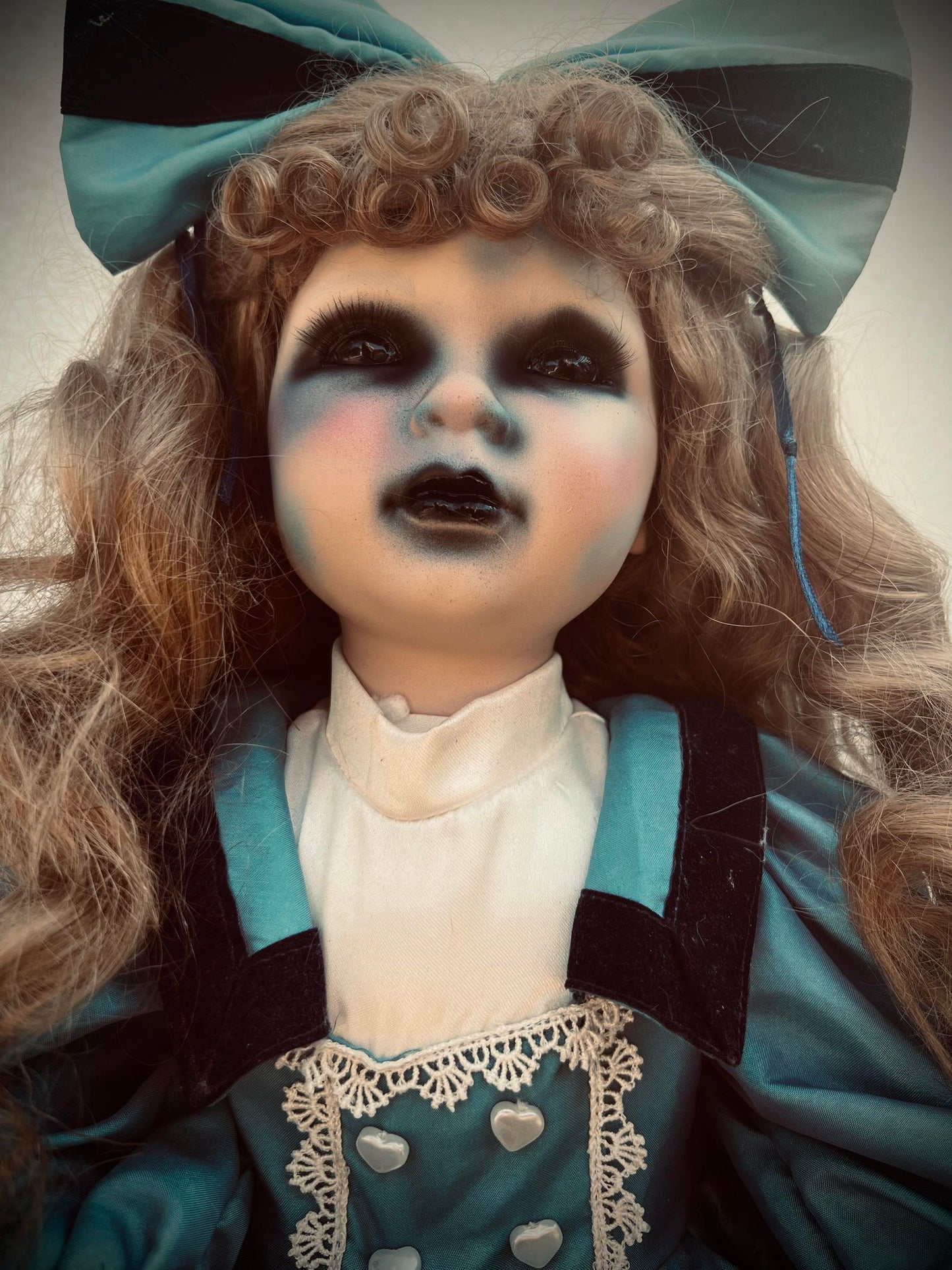 Meet Hannah 25" Large Doll Porcelain Zombie Undead Witchy Creepy Haunted Spirit Infected Scary Spooky Possessed Positive Oddity Gift Idea
