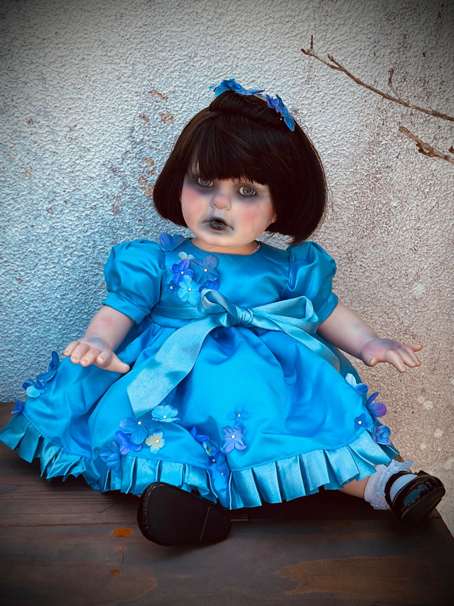 Meet Wendy 22" Doll Porcelain Zombie Undead Witchy Creepy Haunted Spirit Infected Scary Spooky Possessed Positive Oddity Gift Idea