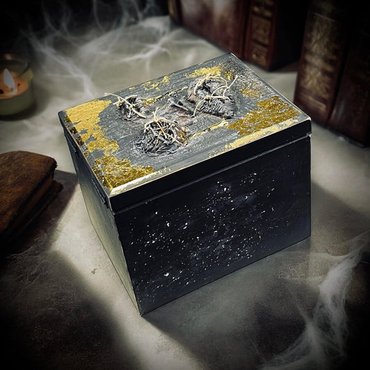 Quite One Witch Wooden Box Trinket Oddity Box Clay Sculpture Curiosity, Oddity, Unique Gift Idea, Creepy Unusual Hand Crafted One of a Kind