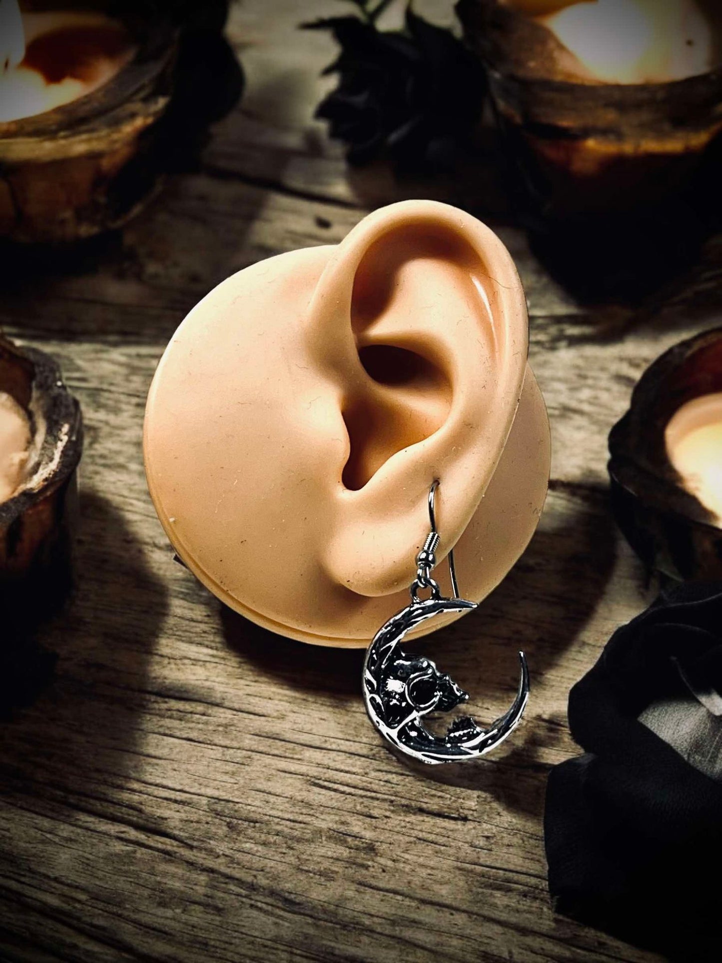 Half Moon Skull Face Crescent Skeleton Full Body Retro Skull Dangle Earrings, Punk Hanging, Gothic Witchy Halloween Gifts Oddity Jewelry