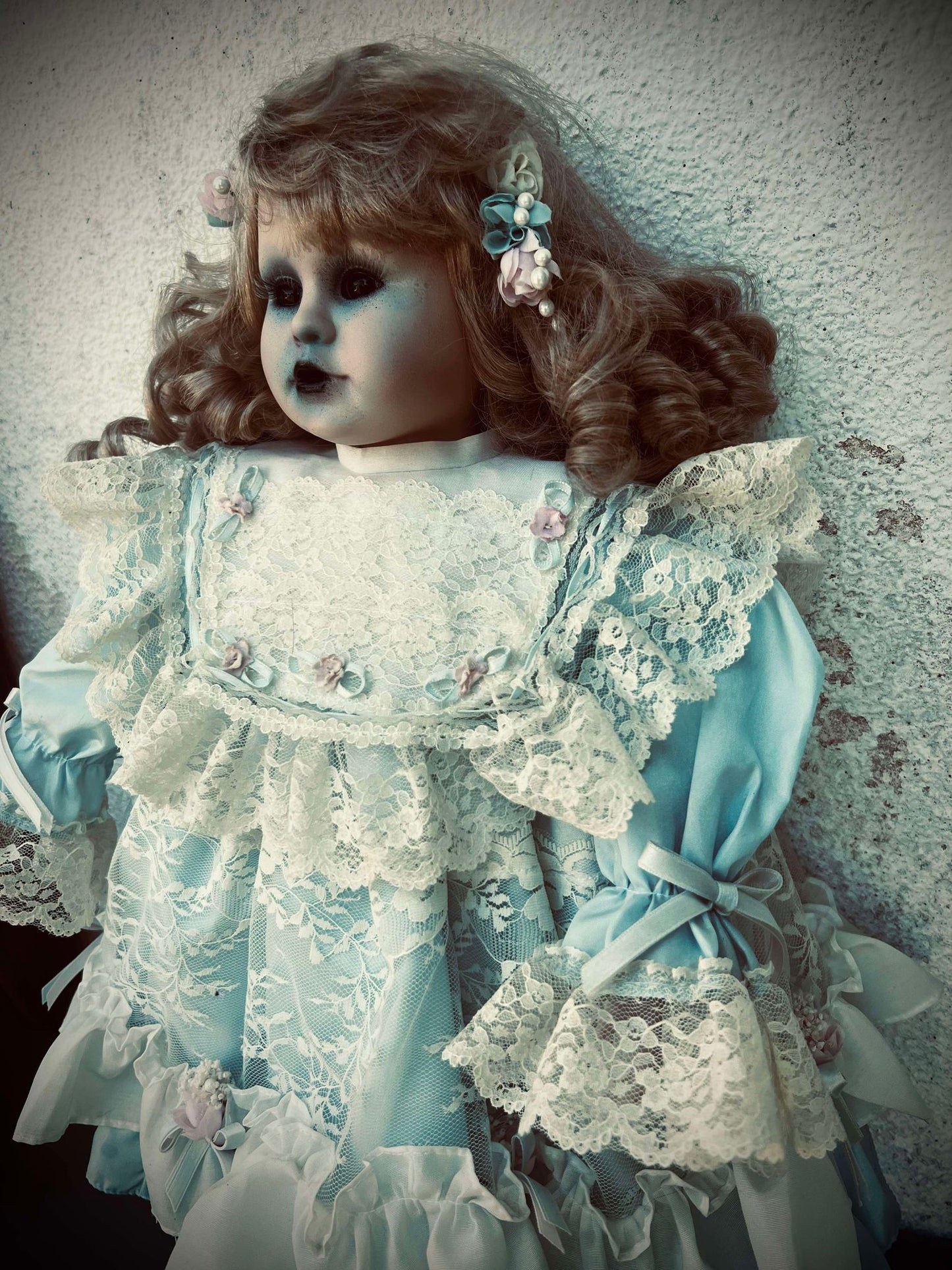 Meet Dalia 20" Doll Porcelain Undead Witchy Creepy Haunted Spirit Scary Spooky Possessed Positive Oddity Occult Vessel Paranormal Gift
