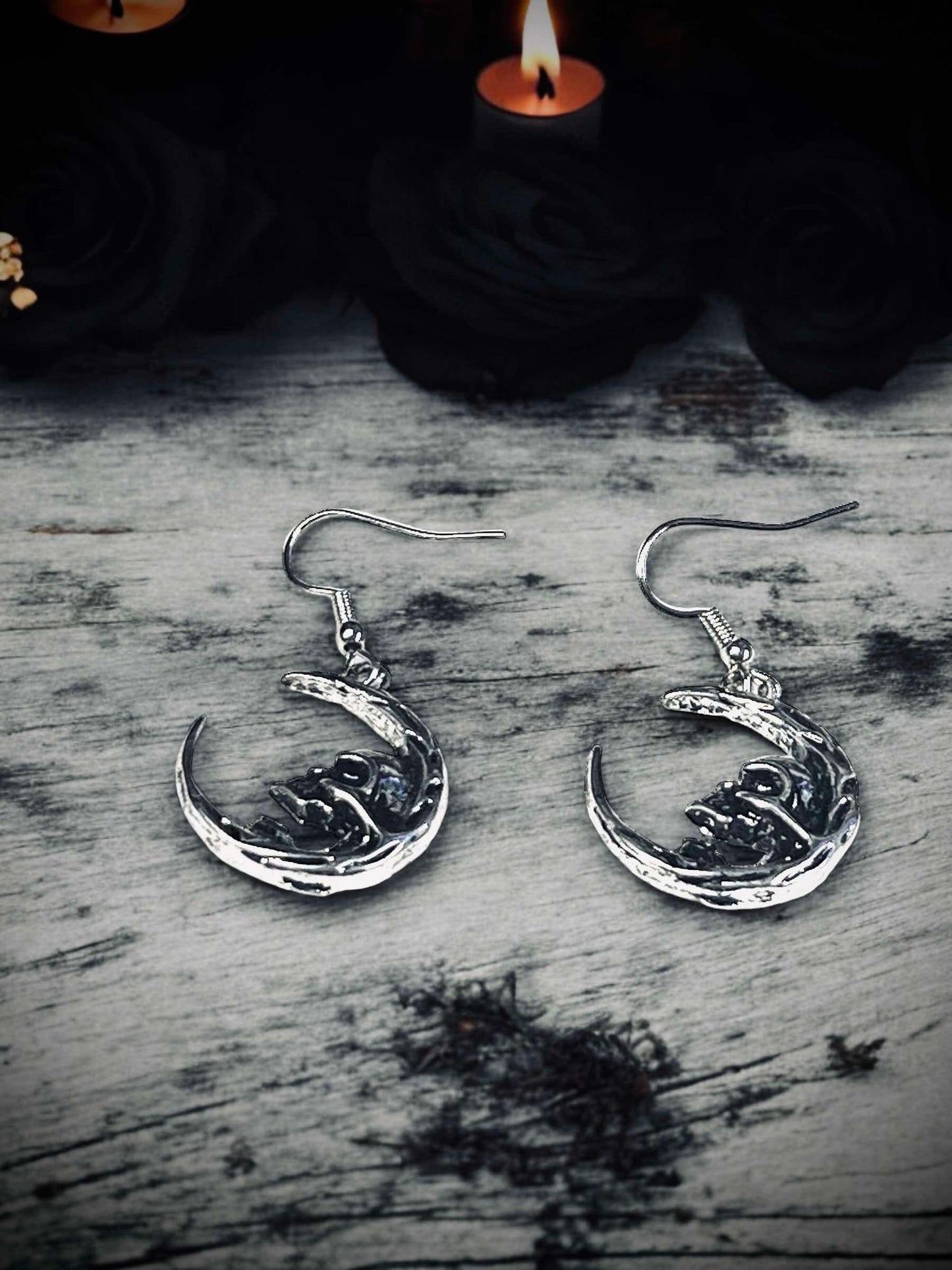 Half Moon Skull Face Crescent Skeleton Full Body Retro Skull Dangle Earrings, Punk Hanging, Gothic Witchy Halloween Gifts Oddity Jewelry