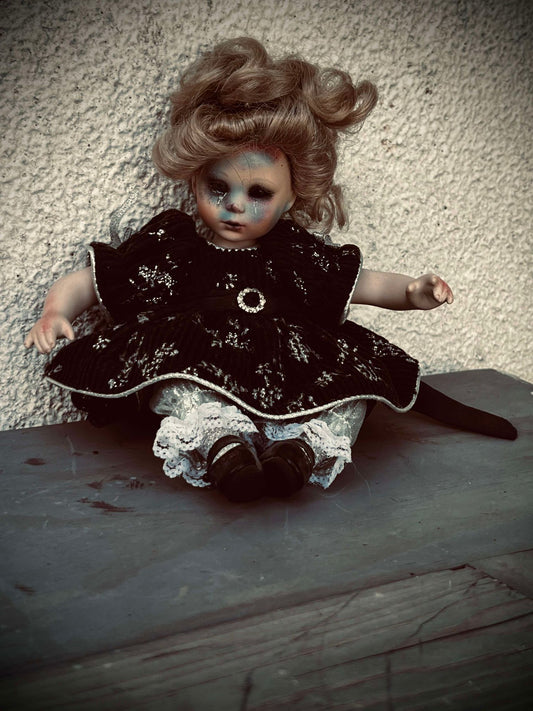 Meet Georgina 8" Mini Haunt Doll Porcelain Zombie Undead Witchy Creepy Haunted Spirit Paranormal Spooky Possessed Positive Oddity Gift Idea