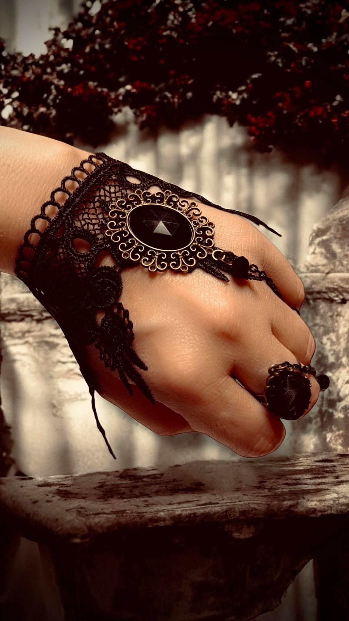 Black Rose Lace Faux Gem Punk Ring Adjustable Bracelet Gift Idea Oddity Jewelry Gothic Halloween Costume Woman Fantasy Vampire Dress Up Punk