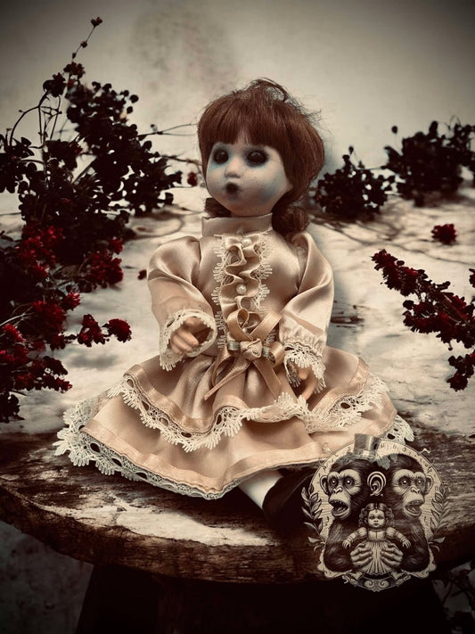 Leah 10" Mini Haunt Doll Porcelain Zombie Haunted Spirit Paranormal Spooky Possessed Positive Oddity Gift Idea Supernatural Specimen 8224