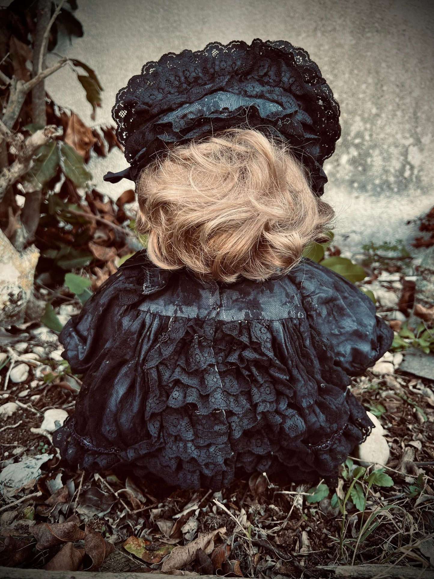 Meet Gwen 23" Doll Porcelain Witchy Creepy Haunted Spirit Infected Scary Spooky Zombie Possessed Gothic Positive Energy Undead Occult