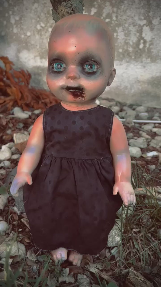 Meet Delilah 15" Animated Vinyl Doll Witchy Creepy Haunted Spirit Infected Scary Poltergeist Spooky Wicca Possessed Halloween Fall Gothic