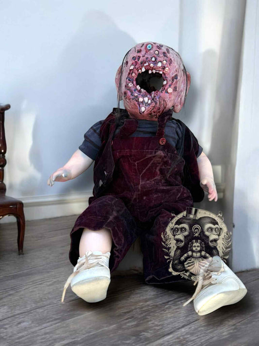 Gunther 24" OOAK Horror Doll Disturbing Clay Oddity Scary Creepy Gift Idea Halloween Vintage Doll