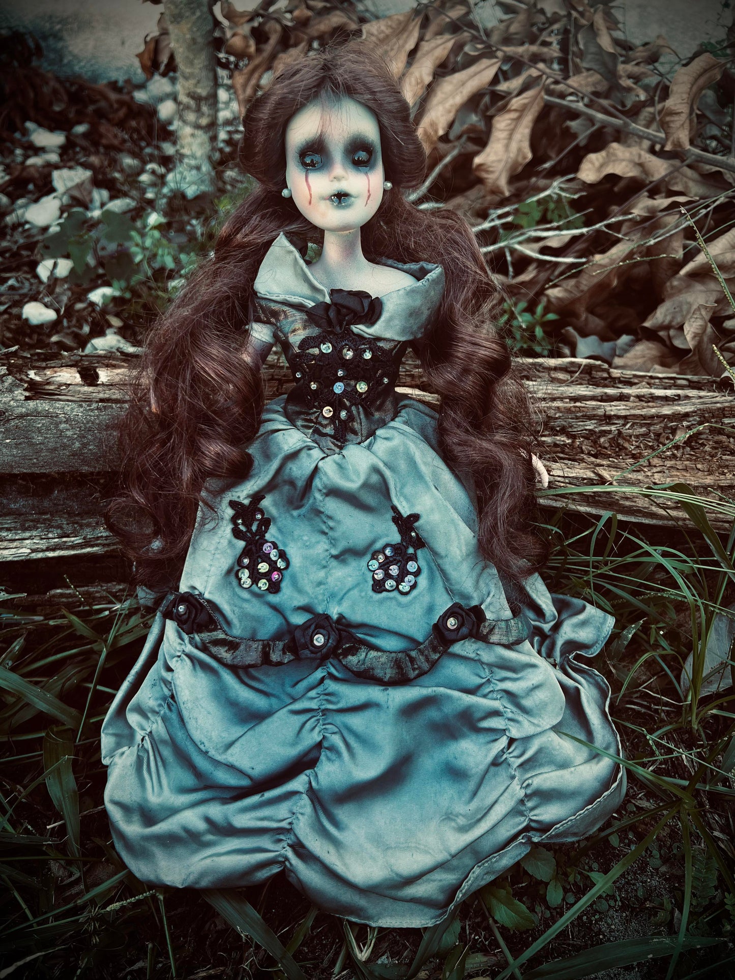 Meet Evalyn 14" Doll Porcelain Witchy Creepy Haunted Spirit Scary Fairytale Nightmare Spooky Zombie Possessed Gothic Positive Energy