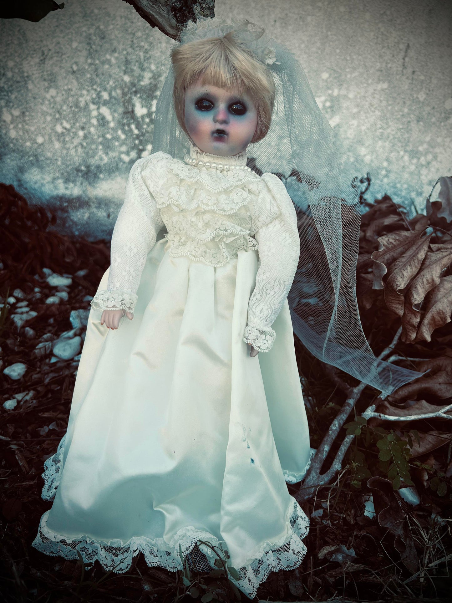 Meet Erma 16" Doll Porcelain Deadly Undead Bride Witchy Creepy Haunted Spirit Infected Scary Poltergeist Spooky Zombie Possessed Gothic