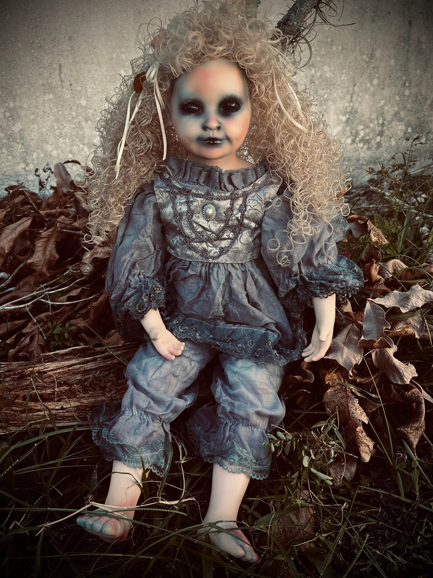 Meet Genevieve 27" Doll Porcelain Witchy Creepy Haunted Spirit Infected Scary Poltergeist Spooky Zombie Possessed Gothic Positive Energy