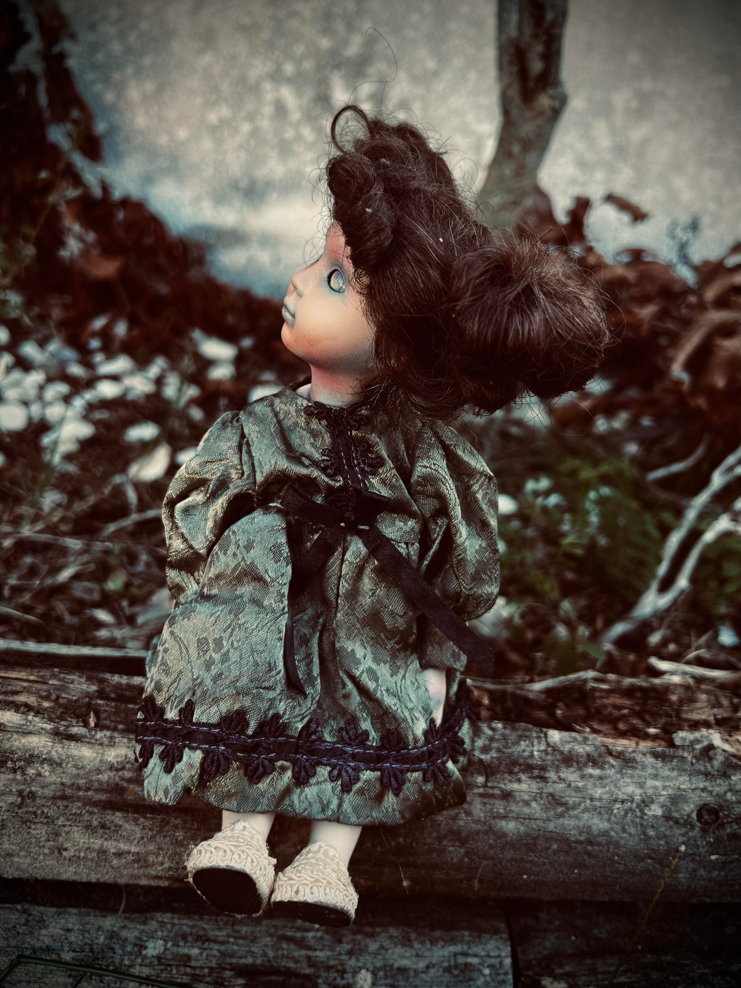 Meet Nelly 7" Mini Doll Porcelain Creepy Haunted Doll Zombie Infected Scary Poltergeist Spooky Possessed Jokester Gothic Positive Energy