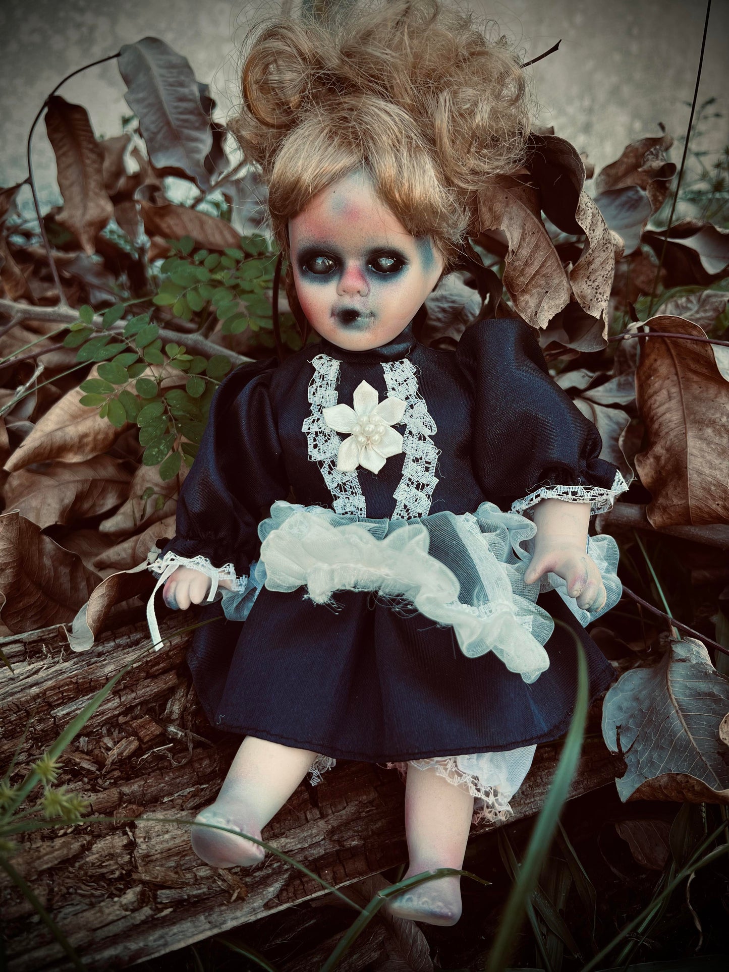 Meet Marilyn 10" Doll Porcelain Witchy Creepy Haunted Spirit Infected Scary Poltergeist Spooky Zombie Possessed Fall Gothic Positive Energy