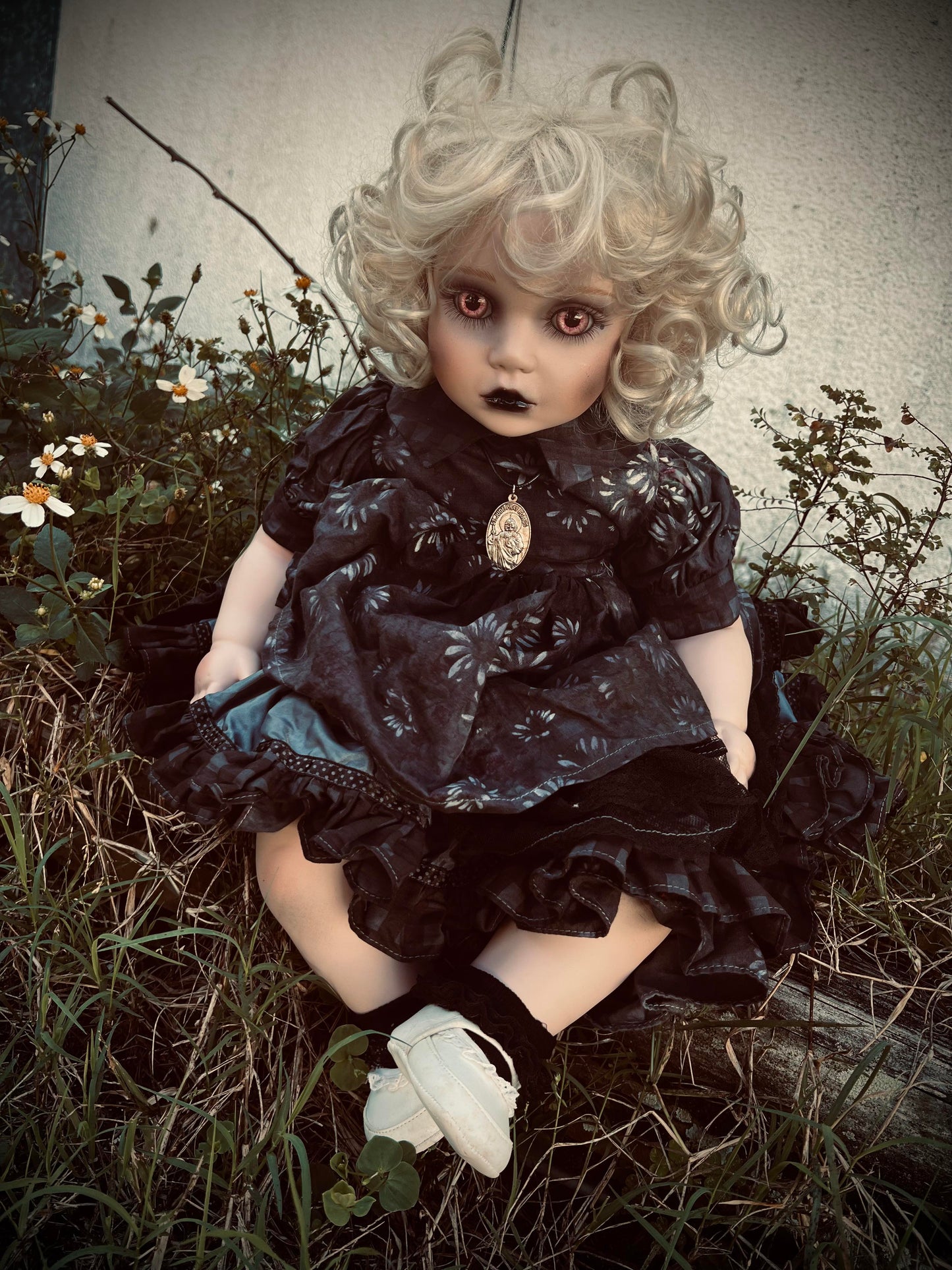 Meet Aurora 20" Doll Porcelain Witchy Creepy Haunted Spirit Infected Scary Spooky Zombie Possessed Gothic Positive Energy Gift Idea Oddity