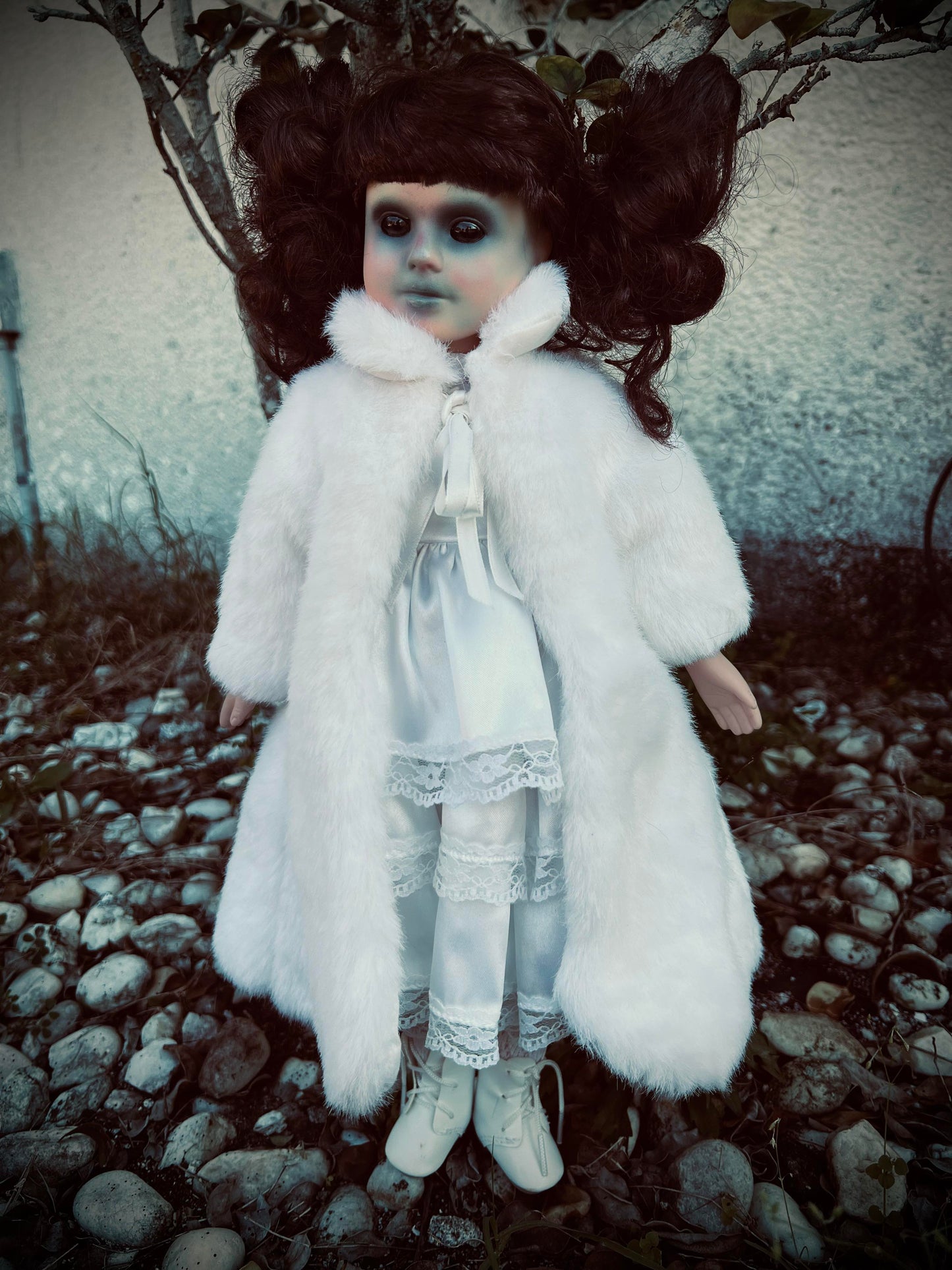 Meet Harper 17" Doll Porcelain Witchy Creepy Haunted Spirit Infected Scary Spooky Zombie Possessed  Positive Energy Occult Gift Idea Vessel