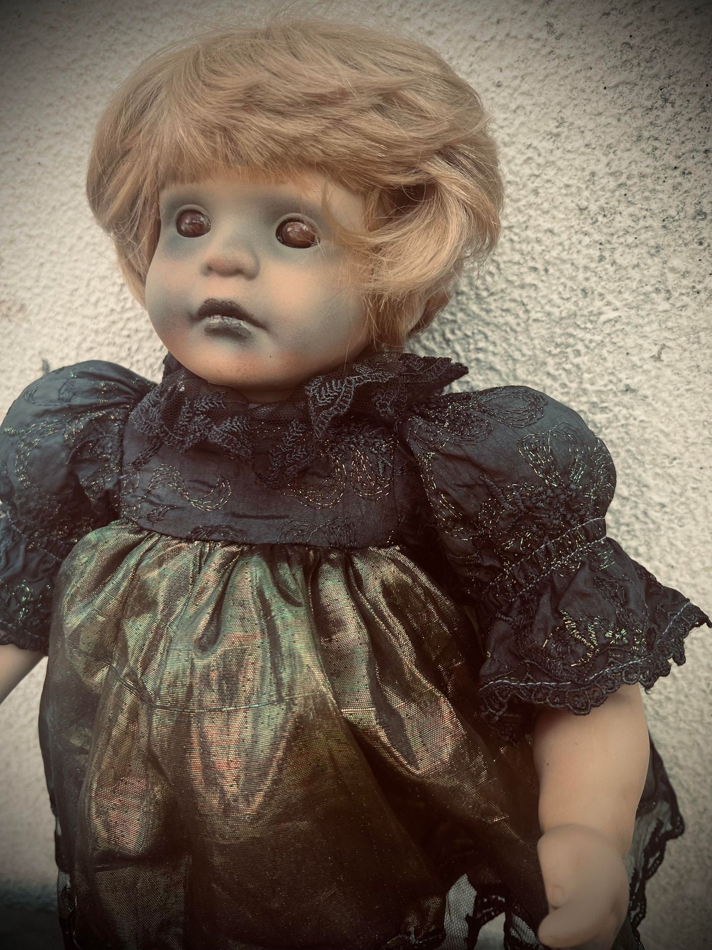 Meet Mia 16" Doll Porcelain Zombie Undead Witchy Creepy Haunted Spirit Infected Scary Spooky Possessed Positive Oddity Gift Idea