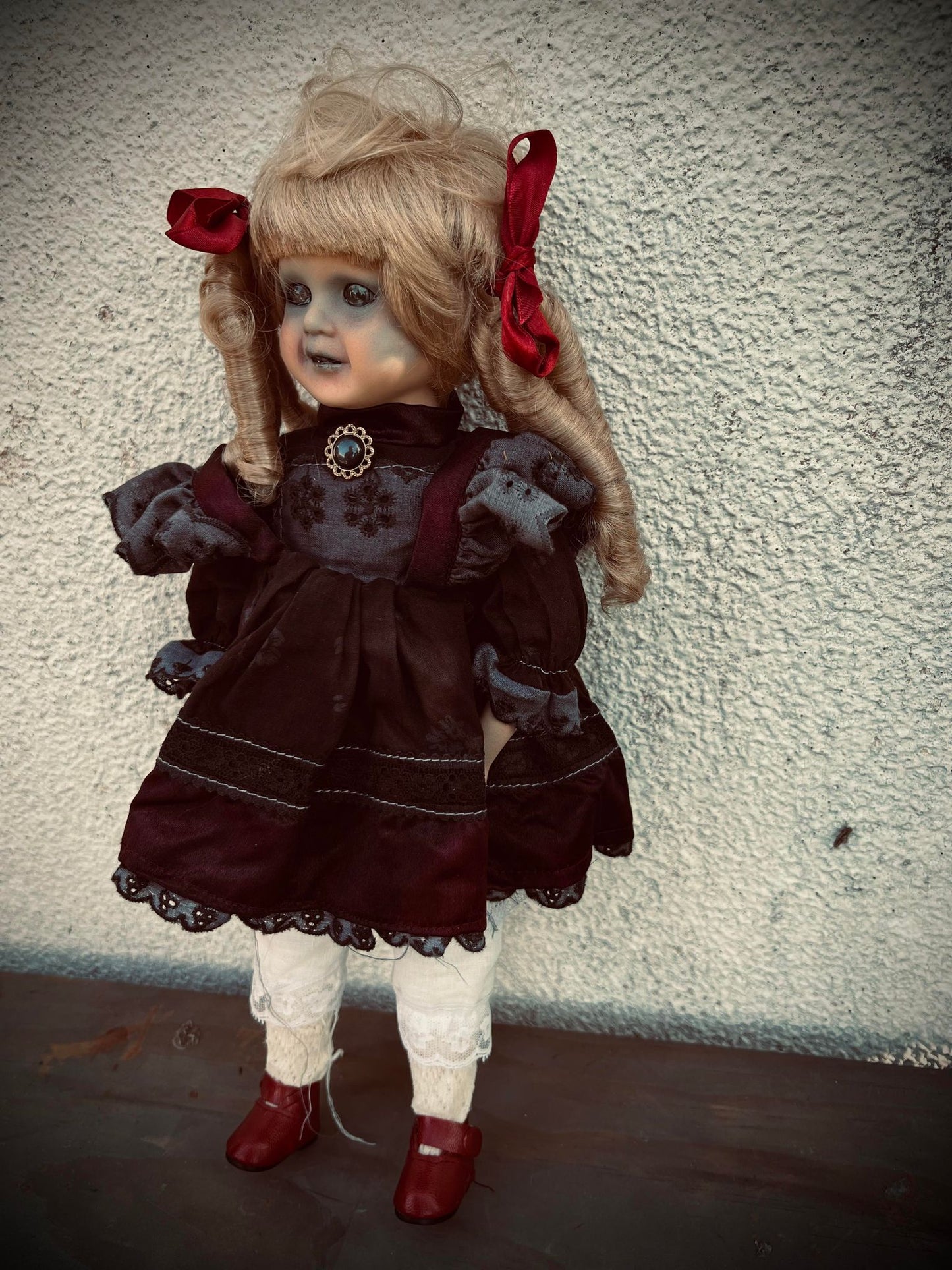 Meet Eleanor " Doll Porcelain Zombie Undead Witchy Creepy Haunted Spirit Infected Scary Spooky Possessed Positive Oddity Gift Idea