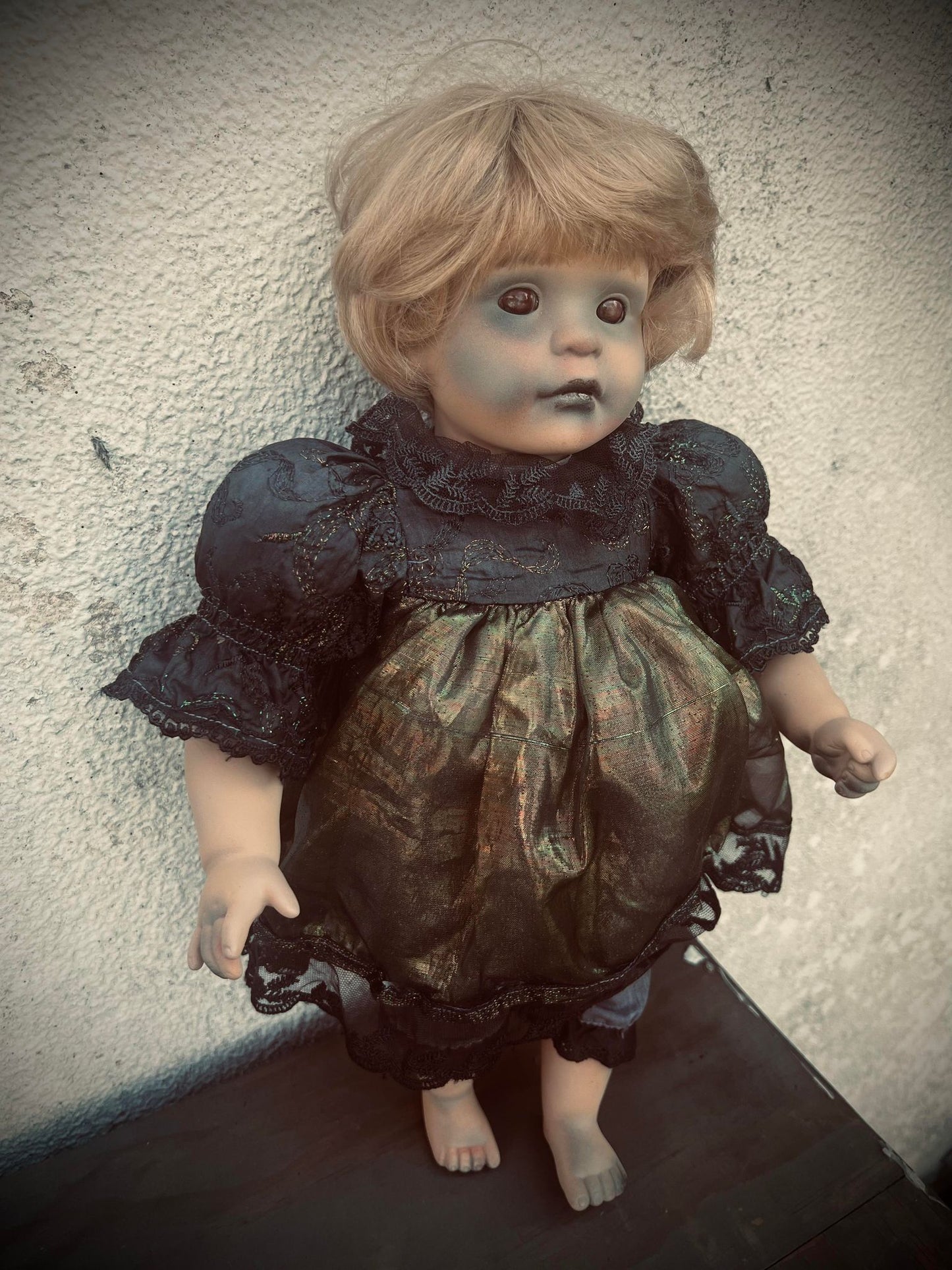 Meet Mia 16" Doll Porcelain Zombie Undead Witchy Creepy Haunted Spirit Infected Scary Spooky Possessed Positive Oddity Gift Idea