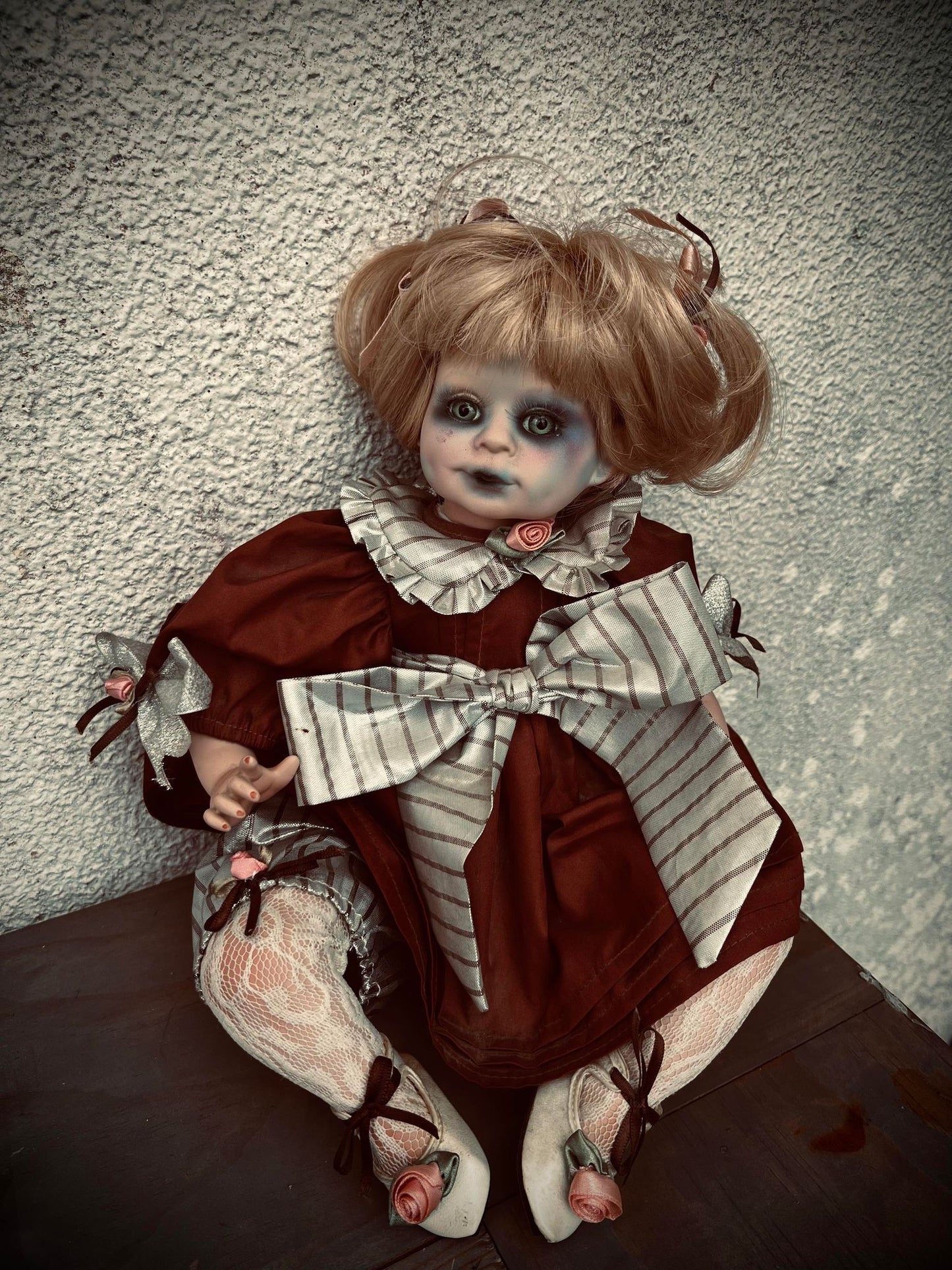 Meet Riley 18" Doll Porcelain Zombie Undead Witchy Creepy Haunted Spirit Infected Scary Spooky Possessed Positive Oddity Gift Idea