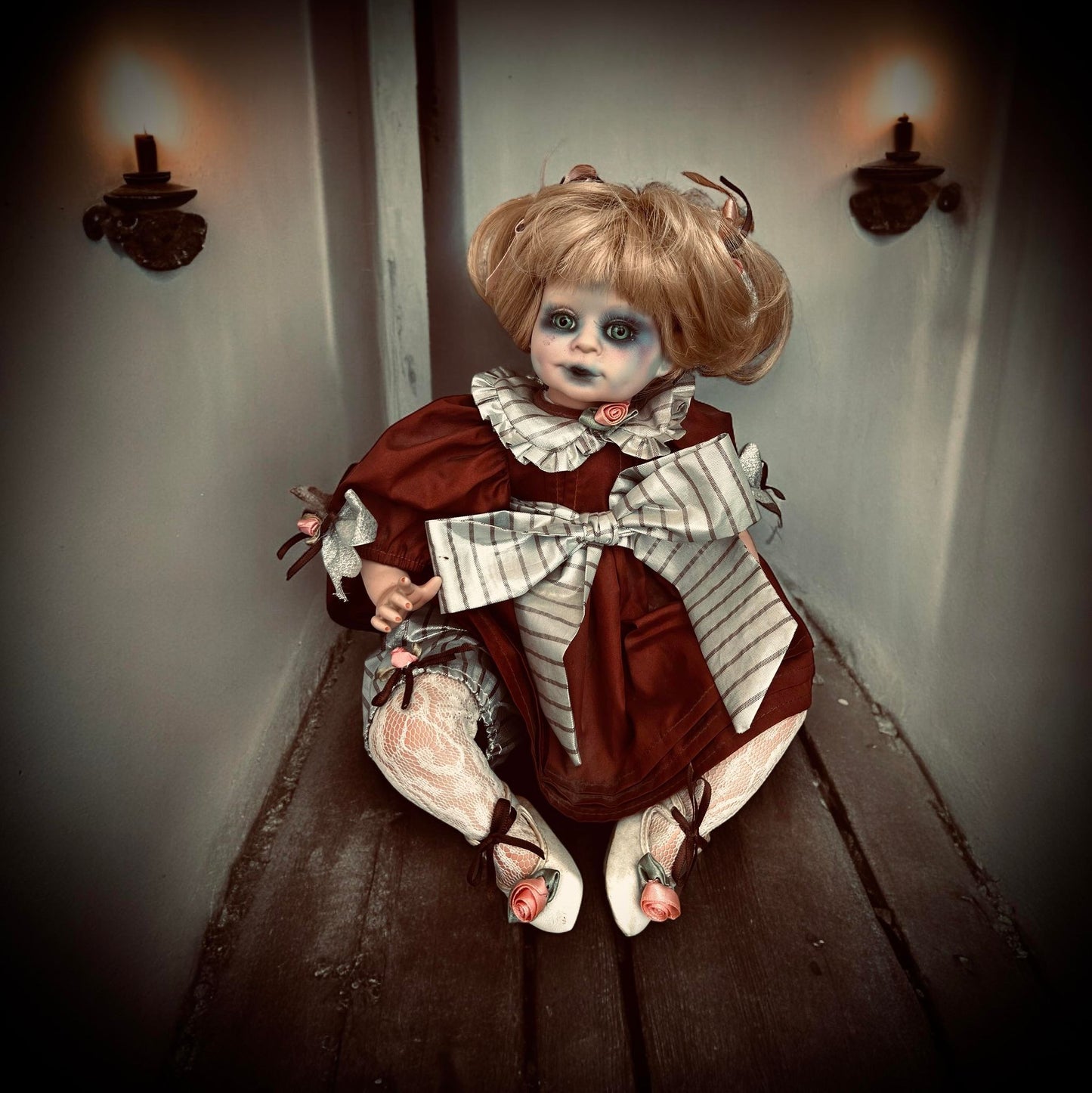 Meet Riley 18" Doll Porcelain Zombie Undead Witchy Creepy Haunted Spirit Infected Scary Spooky Possessed Positive Oddity Gift Idea