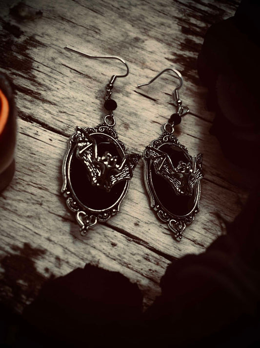 Black Gem Bat Dangle Earrings, Punk Hanging Earrings, Gothic Pendant Earrings, Witchy Earrings, Unique Halloween Gifts Oddity Jewelry Wiccan