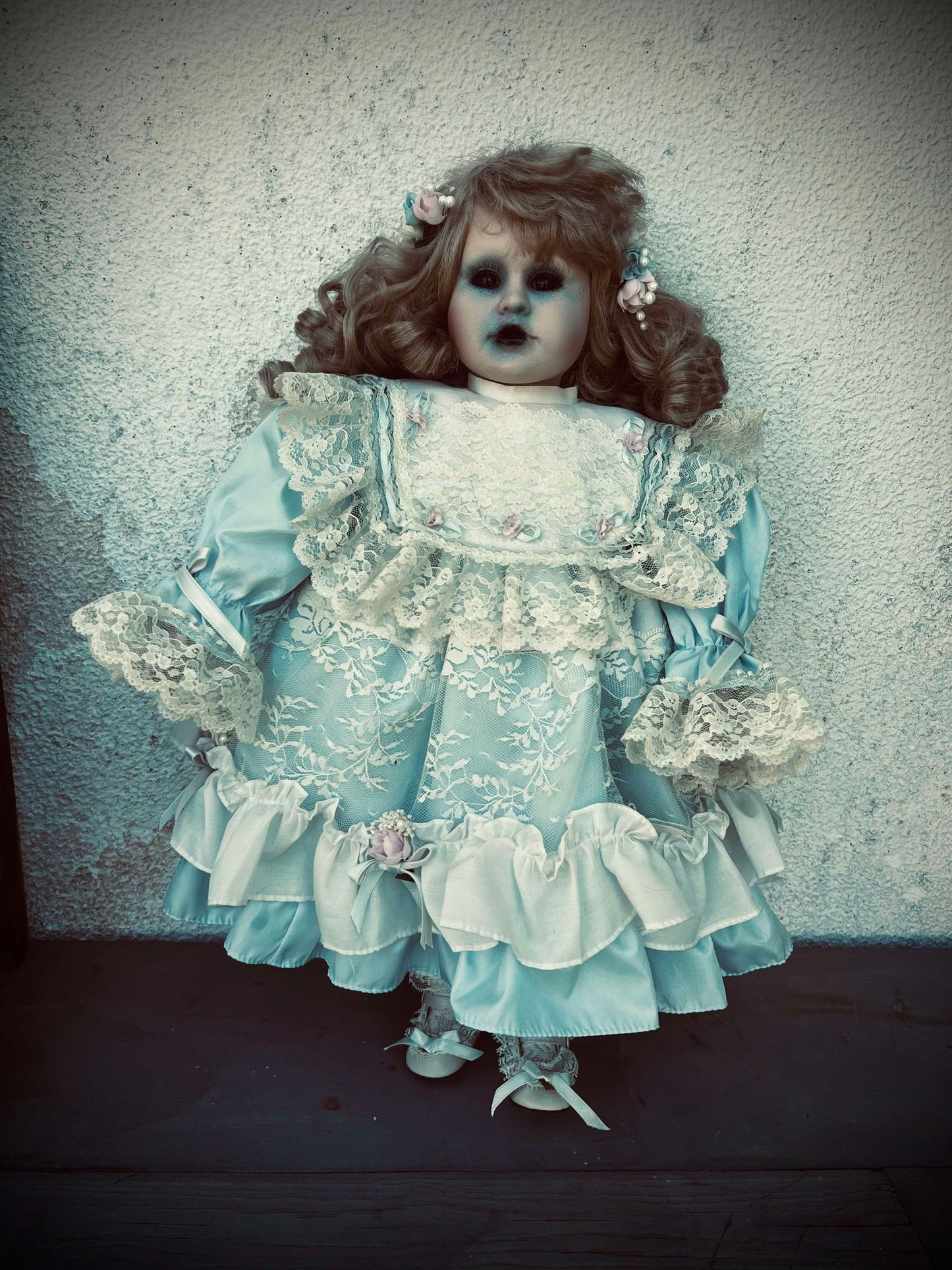 Meet Dalia 20" Doll Porcelain Undead Witchy Creepy Haunted Spirit Scary Spooky Possessed Positive Oddity Occult Vessel Paranormal Gift