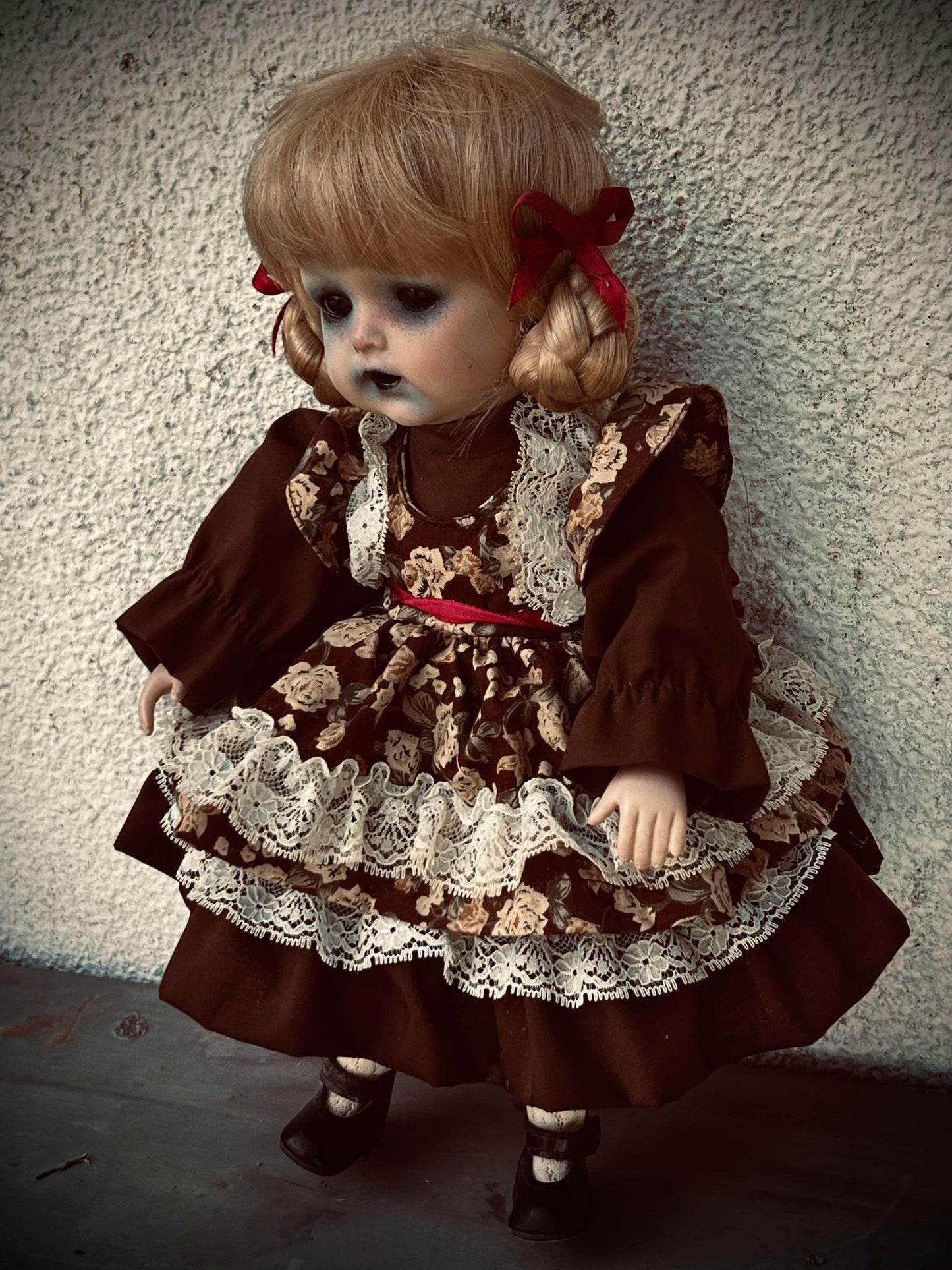 Meet Elyse 14" Doll Porcelain Undead Witchy Creepy Haunted Spirit Scary Spooky Possessed Positive Oddity Occult Vessel Paranormal Gift