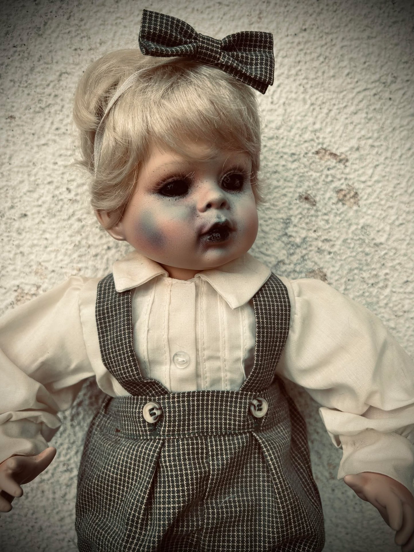 Meet Holly 16" Doll Porcelain Undead Creepy Haunted Spirit Supernatural Possessed Positive Oddity Occult Paranormal Gift Idea Specimen 1252