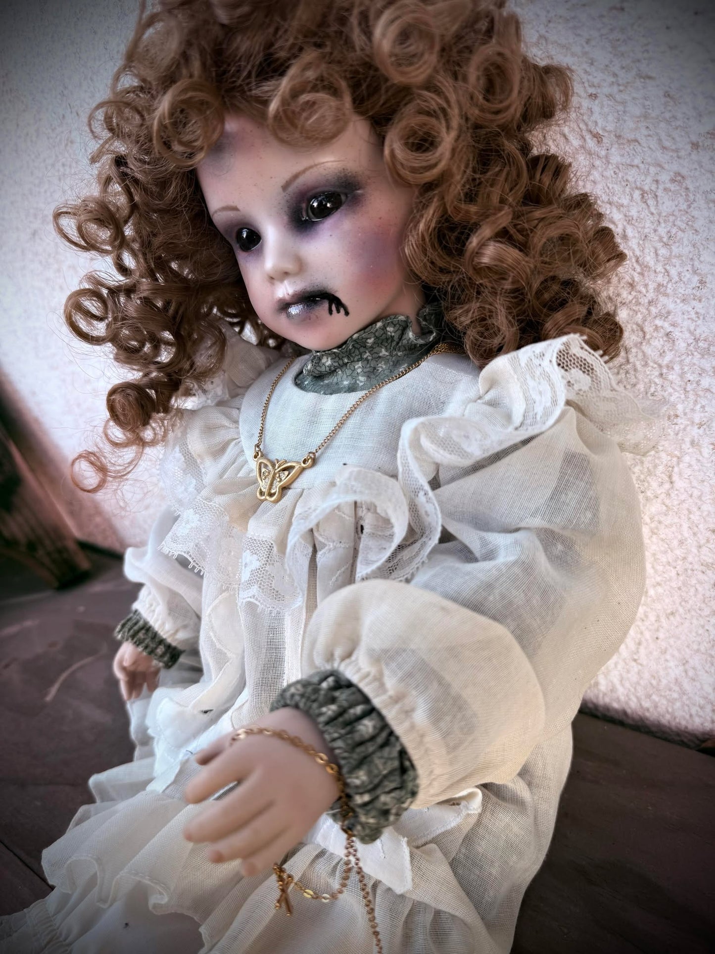 Meet Alyssa 18" Doll Porcelain Creepy Haunted Spirit Supernatural Possessed Positive Oddity Occult Paranormal Gift Idea Specimen 1244