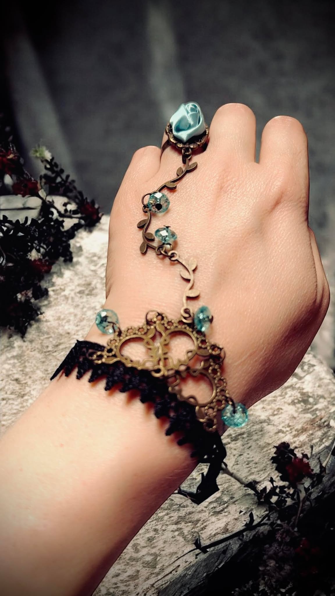 Flower Vine Crystal Lace Bracelet with Adjustable Ring Rose Gift Idea Oddity Jewelry Gothic Costume Woman Fantasy Vampire Dress Up #601