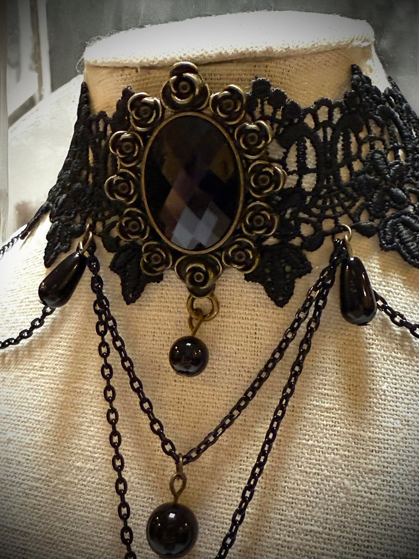 Gothic Retro Beaded Chains Choker Necklace Black Gift Idea Oddity Jewelry Gothic Halloween Costume Woman Fantasy Vampire Dress Up Punk