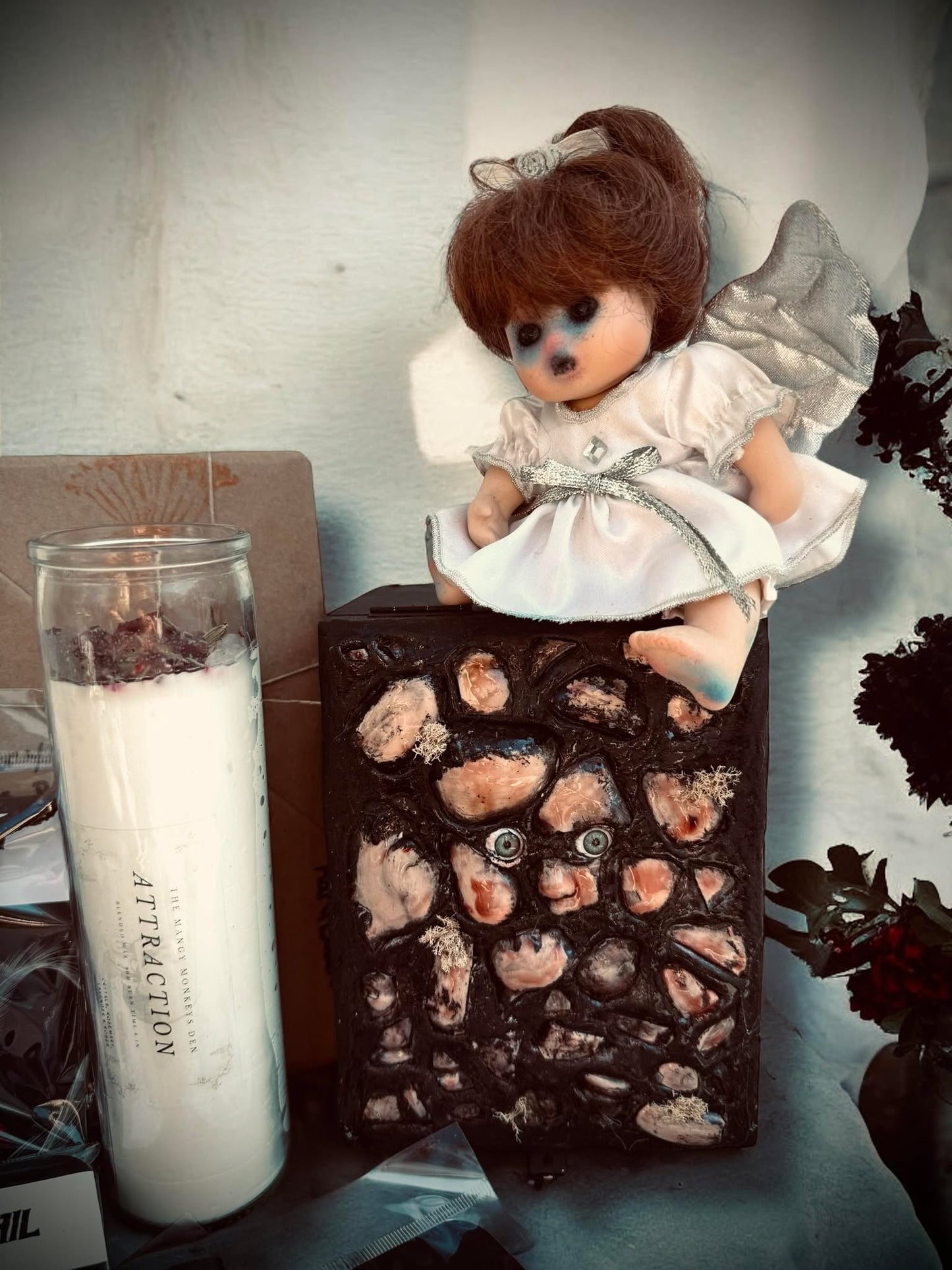 Valetine Oddity Witch Wooden Box Trinket Oddity Box Haunted Doll Mystery Curiosity, Unique Gift Idea, Creepy Unusual Mummified Specimen #222