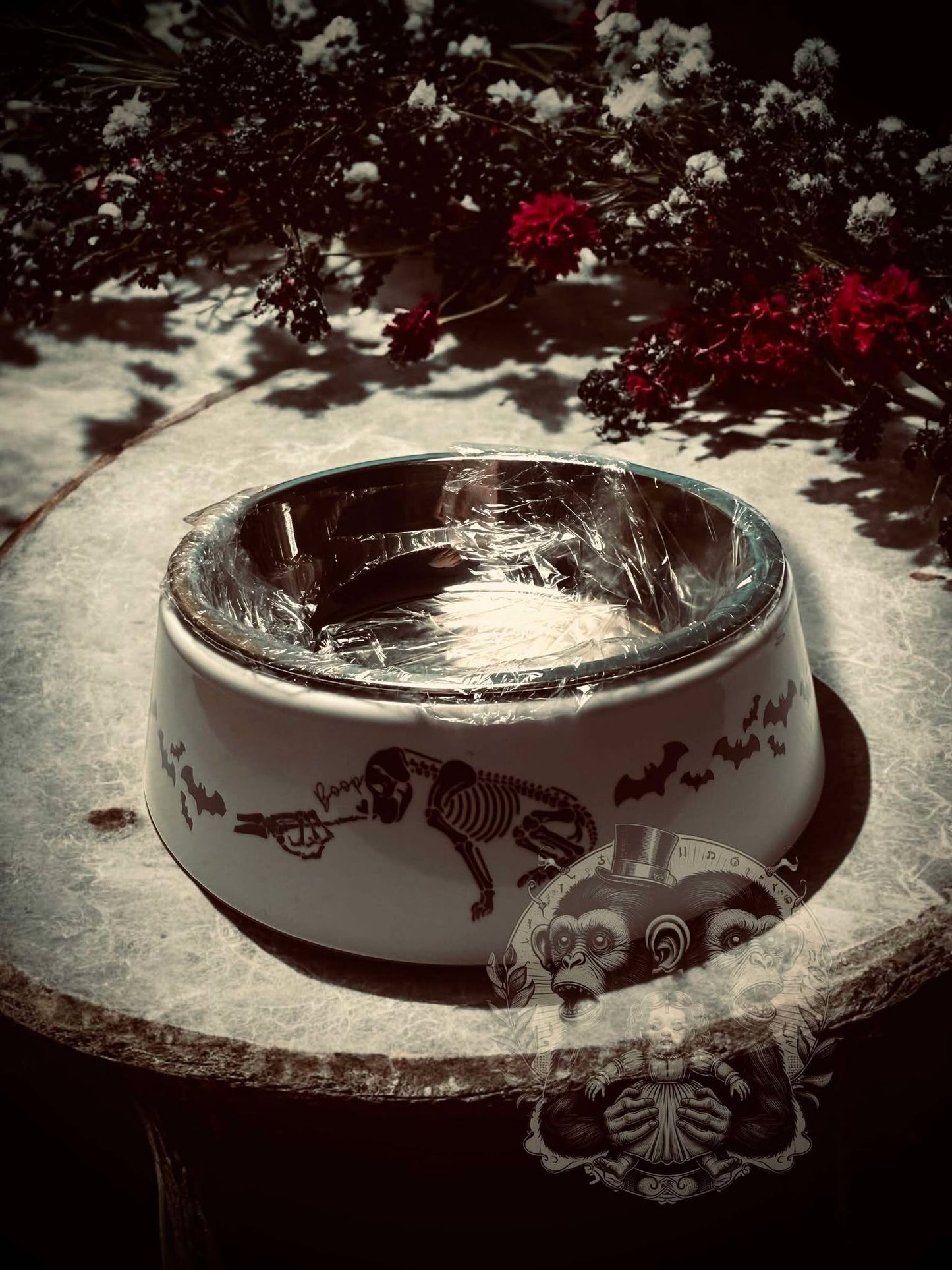 Spooky Gothic Skeleton Bat Ceramic Dog Pet Bowl with Stainless Steel Insert Cat Bowls, Goth Punk Rock Puppy Bowls Gift Idea Pet Supplies