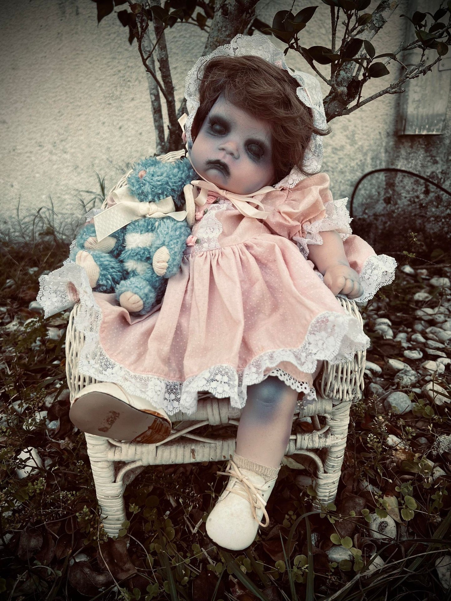 Meet Bonnie 16" Sitting Doll Porcelain Wicker Chair Haunted Spirit Infected Scary Spooky Zombie Possessed Easter Gothic Positive Energy