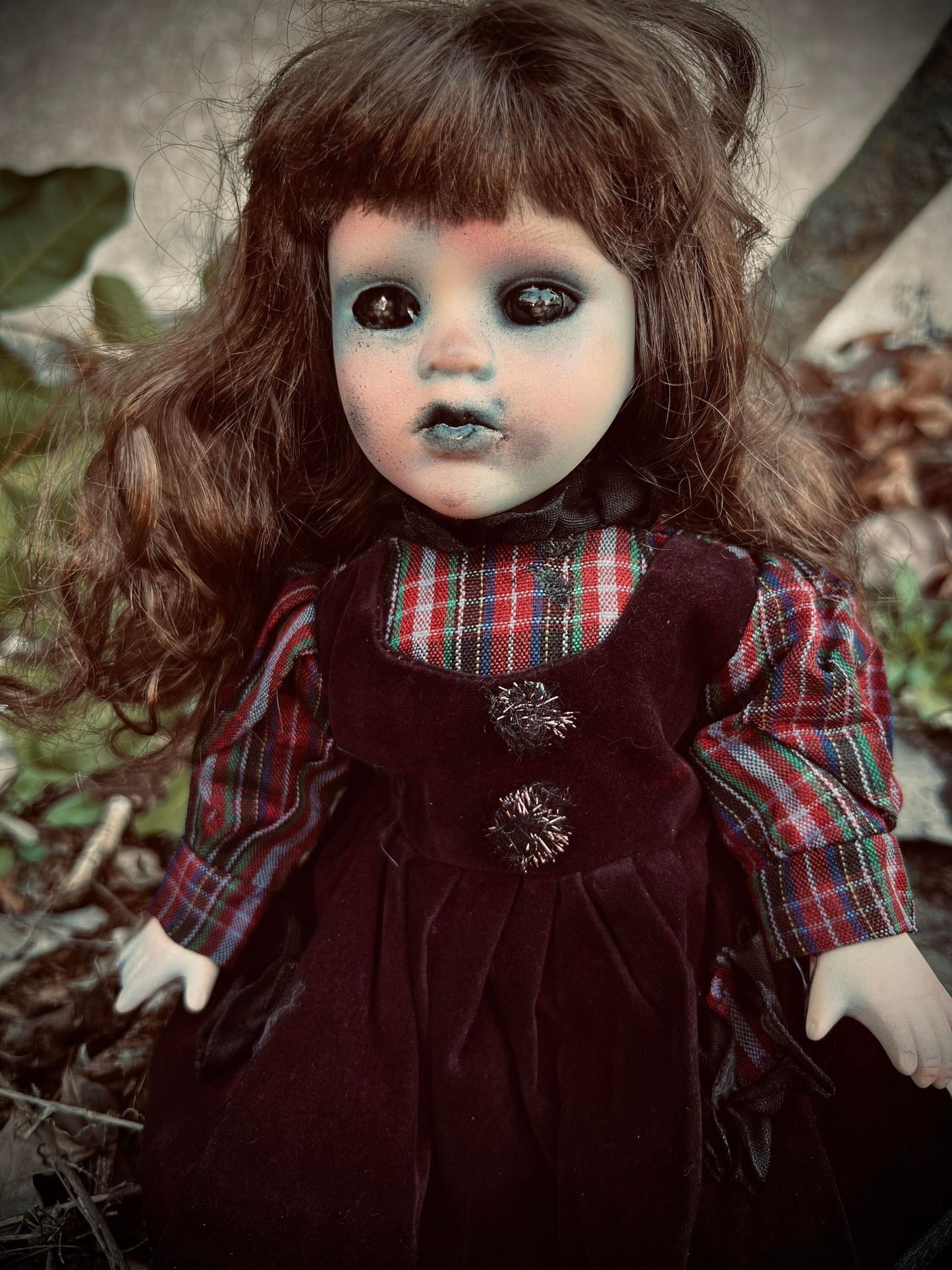 Meet Robin 11" Doll Porcelain Witchy Creepy Haunted Spirit Infected Scary Spooky Zombie Possessed Fall Gothic Positive Energy gift idea